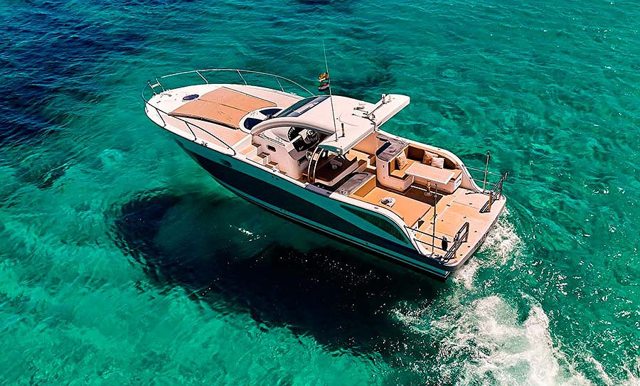 ASTROMAR XSEA 42 di Lizard Boats a Ibiza