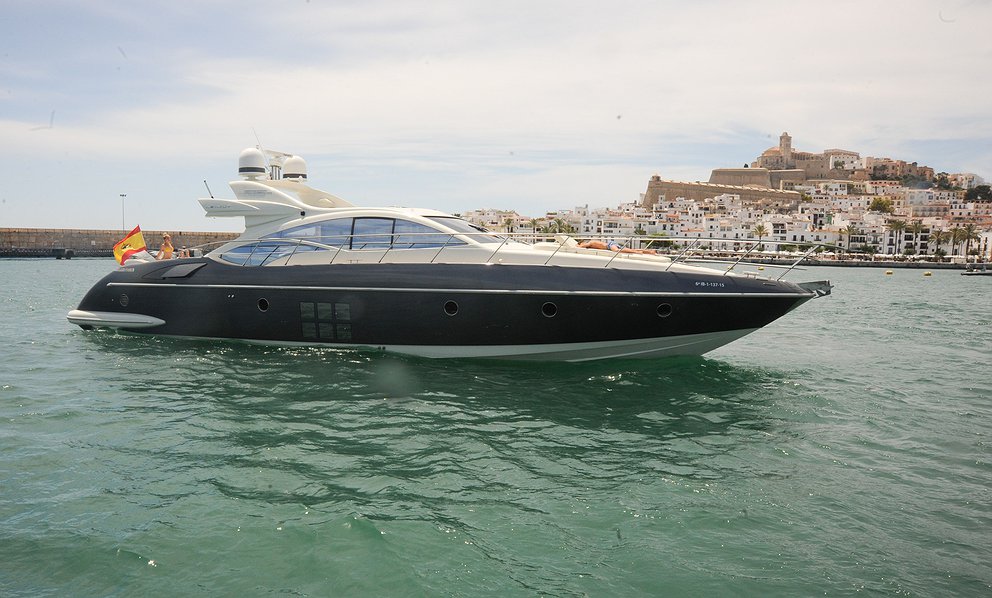 AZIMUT 68 of Lizard Boats in Ibiza