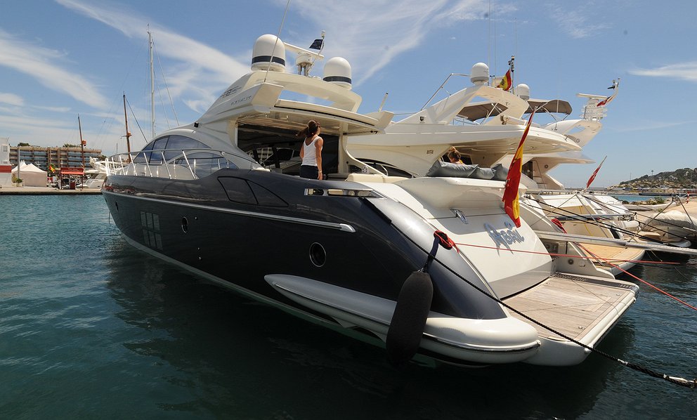 AZIMUT 68 of Lizard Boats in Ibiza