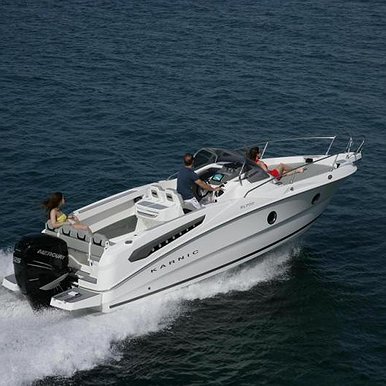 KARNIC SL 702 di Lizard Boats a Ibiza