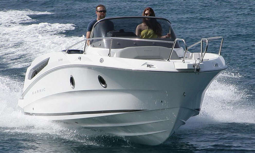 KARNIC SL 702 di Lizard Boats a Ibiza