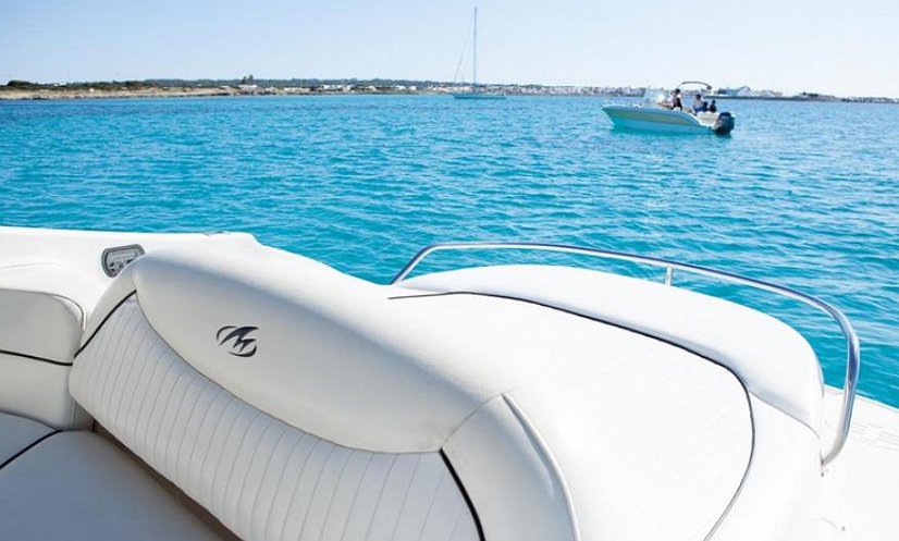 MONTEREY 298 SS de Lizard Boats en Ibiza