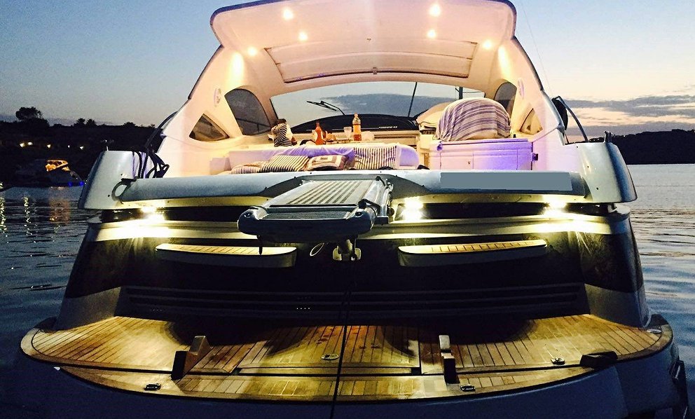 PERSHING 43 di Lizard Boats a Ibiza