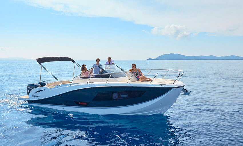 QUICKSILVER 875NSUNDECK de Lizard Boats en Ibiza
