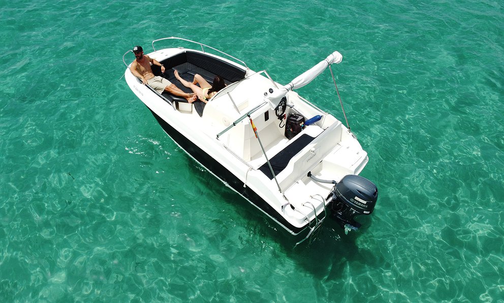 REMUS 525 de Lizard Boats en Ibiza