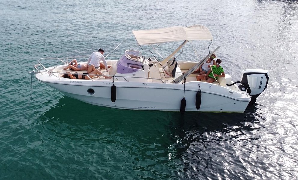 SESSA 27 de Lizard Boats en Ibiza