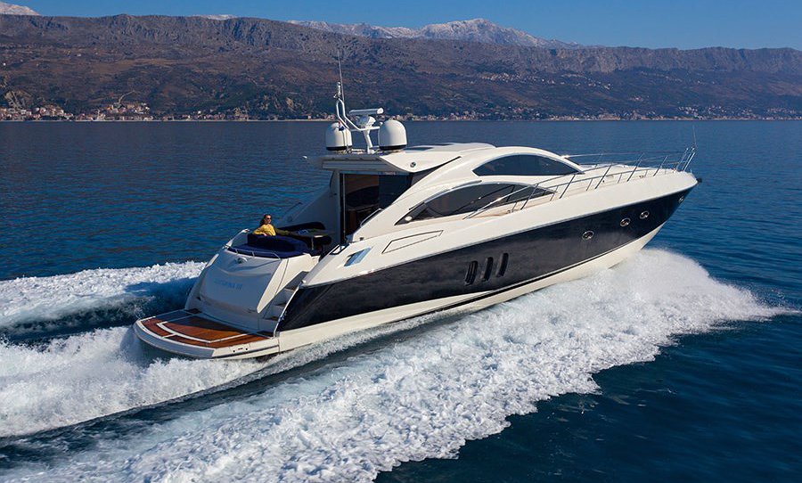 SUNSEEHER PREDATOR 62 di Lizard Boats a Ibiza