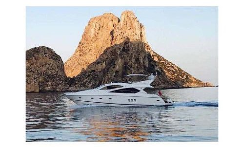 SUNSEEKER MANHATTAN 56 de Lizard Boats en Ibiza