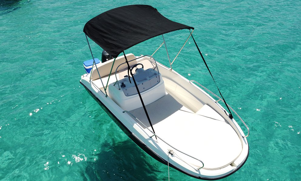 REMUS 450 of Lizard Boats in Ibiza